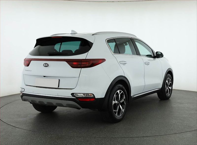 Kia Sportage (2021) 1.6 CRDi, Automat, Serv.kniha - fotka 5 z 18