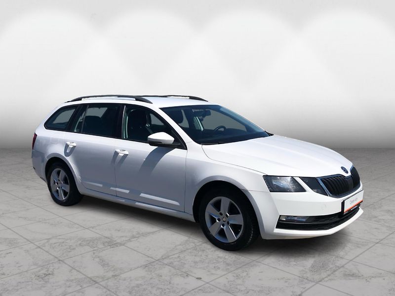 Škoda Octavia Combi 1.6 TDi Ambition - fotka 6 z 26