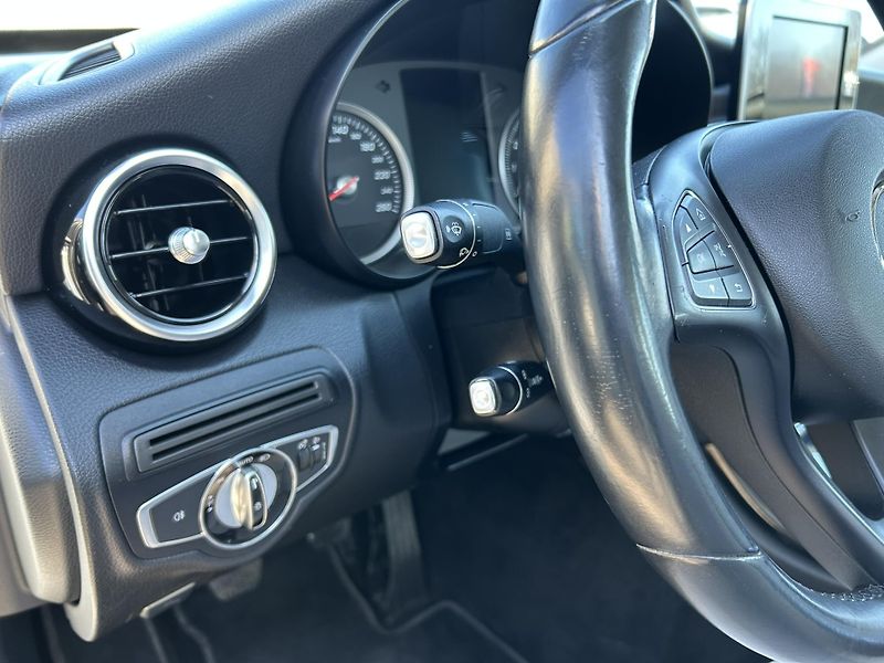 Mercedes-Benz Třídy C (2015) C180 1,6 115KW SEDAN TOP STAV  - fotka 10 z 24