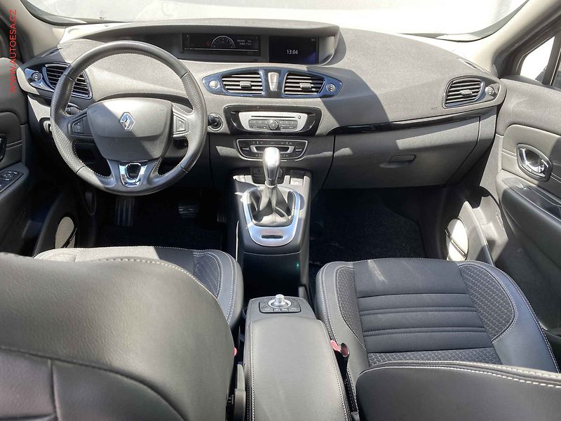 Renault Scénic (2016) 1.5dCi, BOSE, AT, kamera - fotka 8 z 17