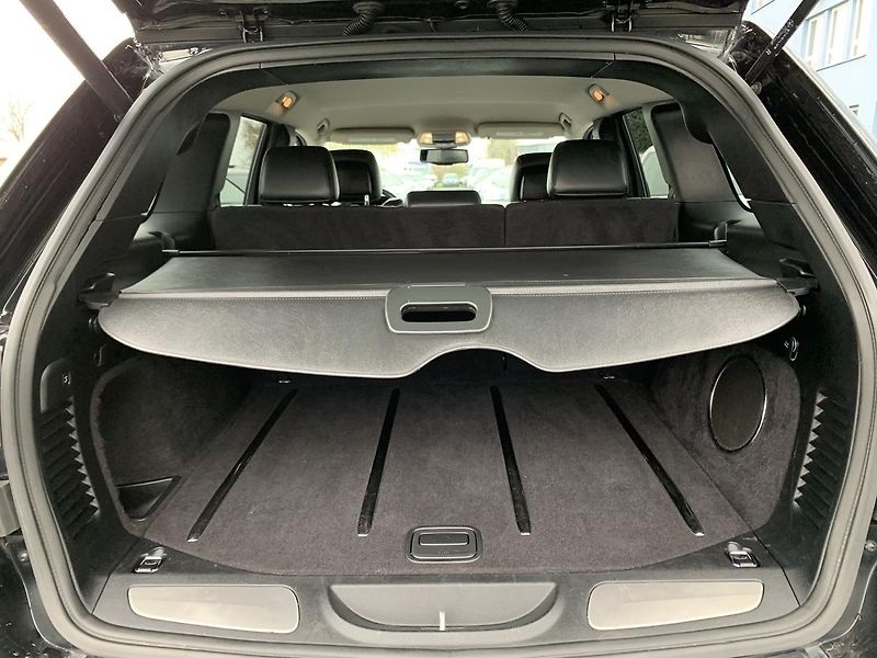 Jeep Grand Cherokee 3.0 CRD LIMITED AUTOMAT KŮŽE - fotka 34 z 52
