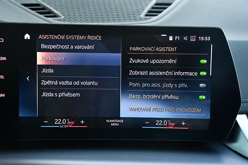 BMW X1 xDrive23d M-SPORT TAŽNÉ 1M ČR - fotka 31 z 42