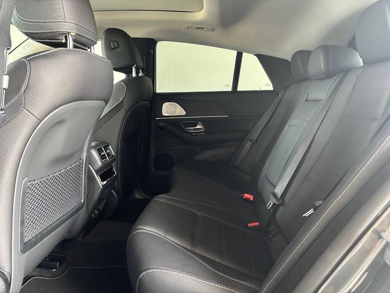 Mercedes-Benz GLE (2026) 450 d 4MATIC kupé - fotka 3 z 6