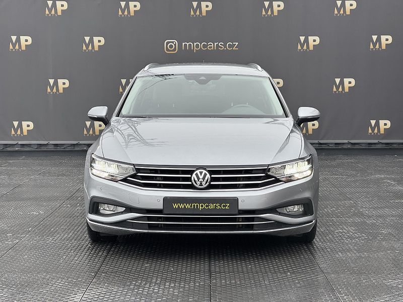 Volkswagen Passat (2020) 1.5TSi DSG Elegance, ČR, 360° - fotka 2 z 46