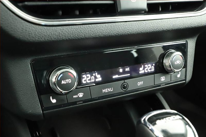 Škoda Kamiq (2020) Style 1.0 TSI, Automat - fotka 14 z 16