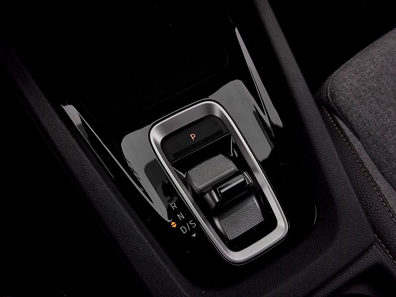 Škoda Octavia (2025) Top Selection 1,5 Tsi 110 Kw D - fotka 23 z 36
