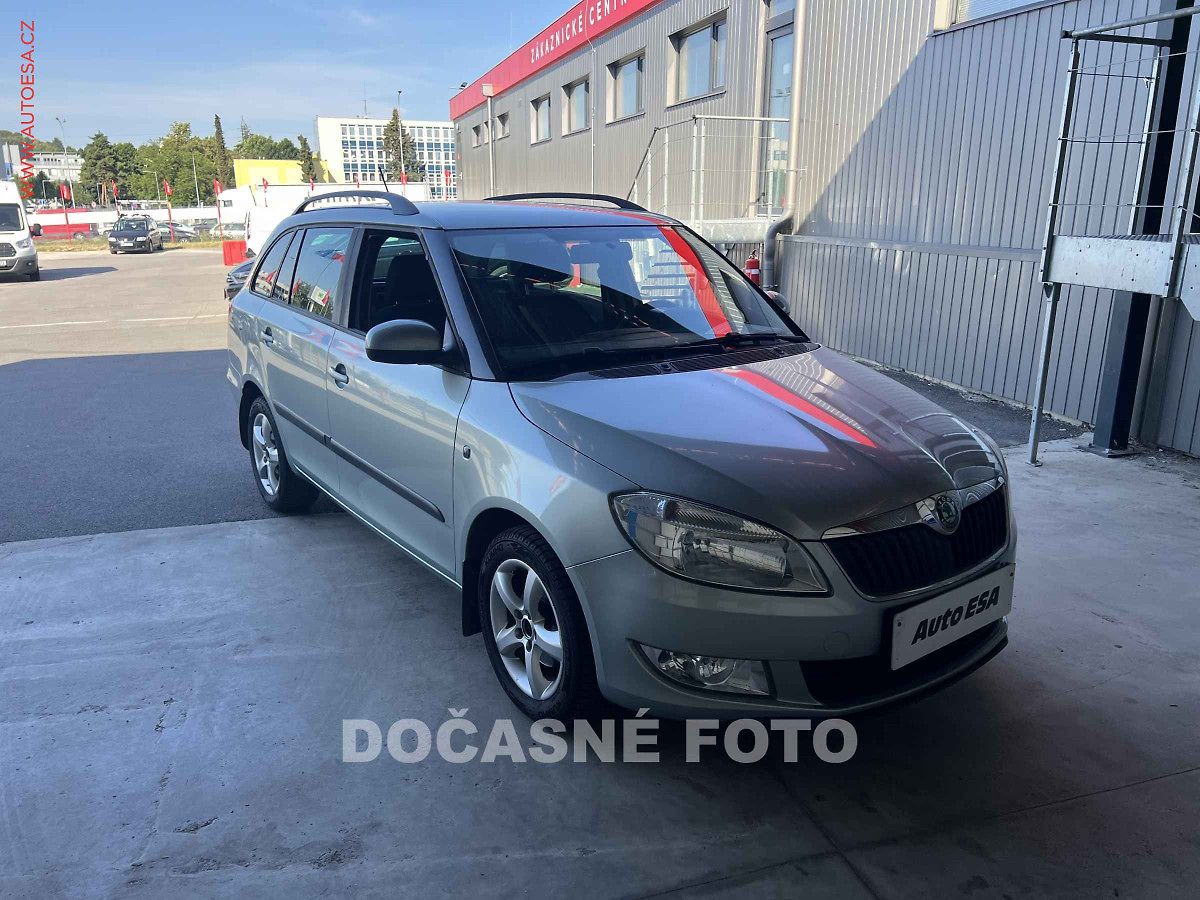 Škoda Fabia 1.2 TSi, ČR, servis.kniha