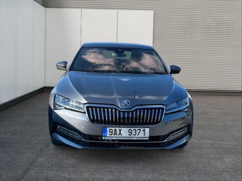 Škoda Superb 2,0 TDI 147 L&K 4x4 Aut - fotka 3 z 10