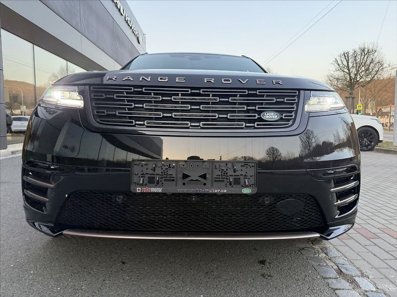 Land Rover Range Rover Velar 3,0 AUTOBIOGRAPHY D300 - fotka 4 z 37