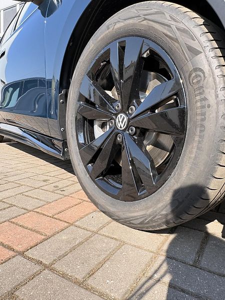 Volkswagen ID.7 Tourer (2026)  Pro S People 210 kW, 86 kWh - fotka 9 z 26