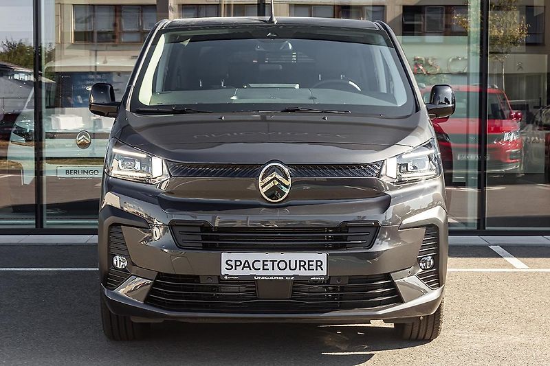 Citroën SpaceTourer 2,2 SHINE M BlueHDi 180k - fotka 2 z 21