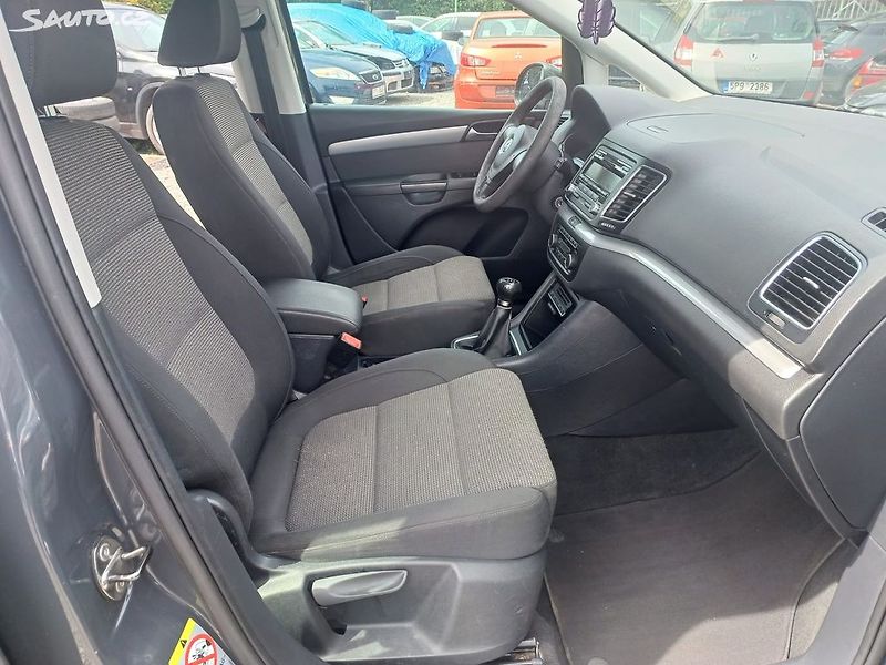 Volkswagen Sharan (2010) 1.4 TSI, tažné - fotka 22 z 31
