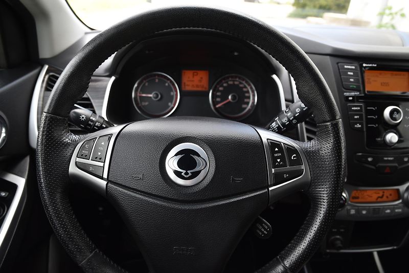 SsangYong Korando XDi 129 kW AWD A/T,KLIMA,TEMP - fotka 11 z 45