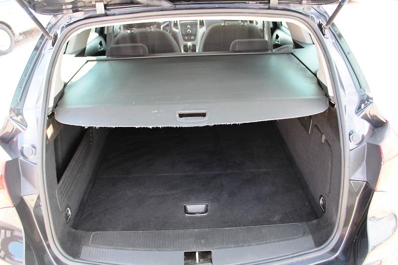 Opel Astra (2011) 1,4i KLIMA TEMPOMAT EL.OKNA - fotka 11 z 16
