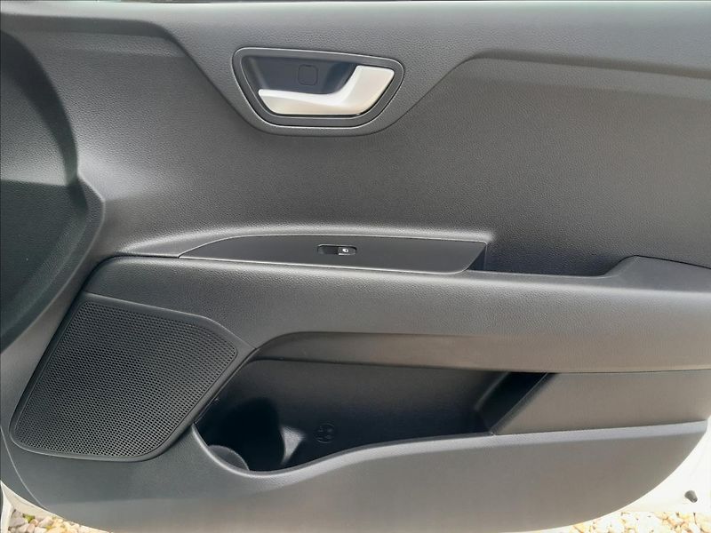 Kia Rio 1,2i 61kW - fotka 30 z 44