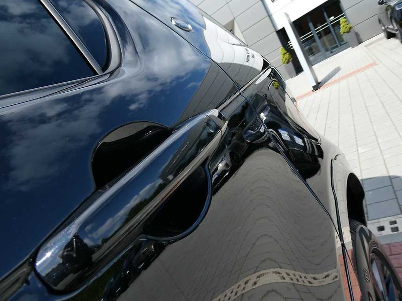 Land Rover Discovery Sport 1,5 Dynamic Se P270e - fotka 39 z 40