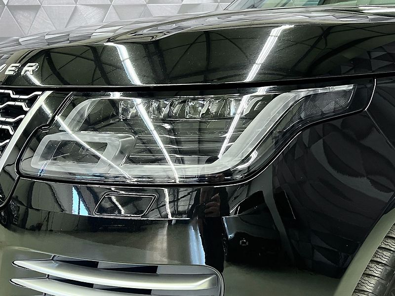 Land Rover Range Rover 3.0 TDV6 AUTOBIOGRAPHY, MASÁŽE - fotka 8 z 38