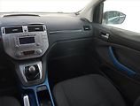 Ford Kuga (2009) Trend 2.0 TDCi, 4X4, Navi - náhled 8
