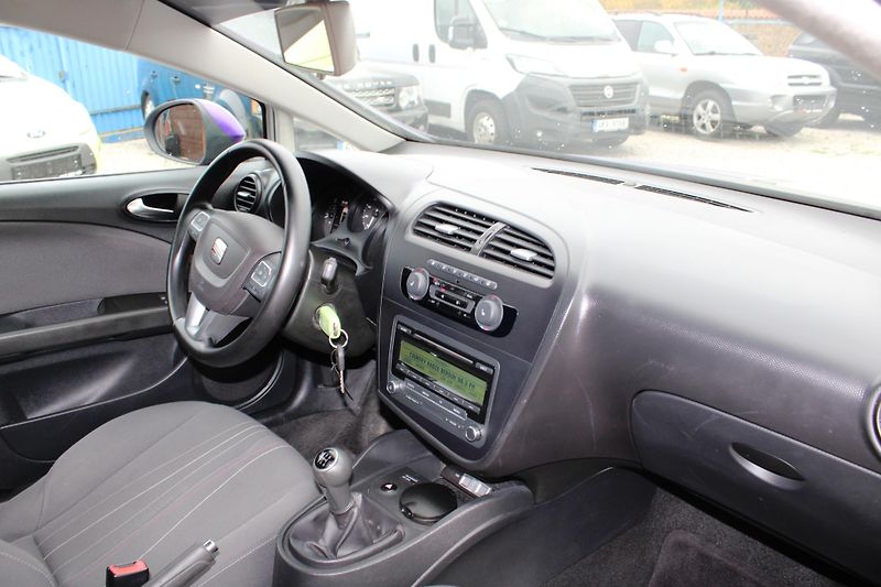 Seat Leon (2011) 1,2TSI KLIMA EL.OKNA TEMPOMAT - fotka 14 z 19