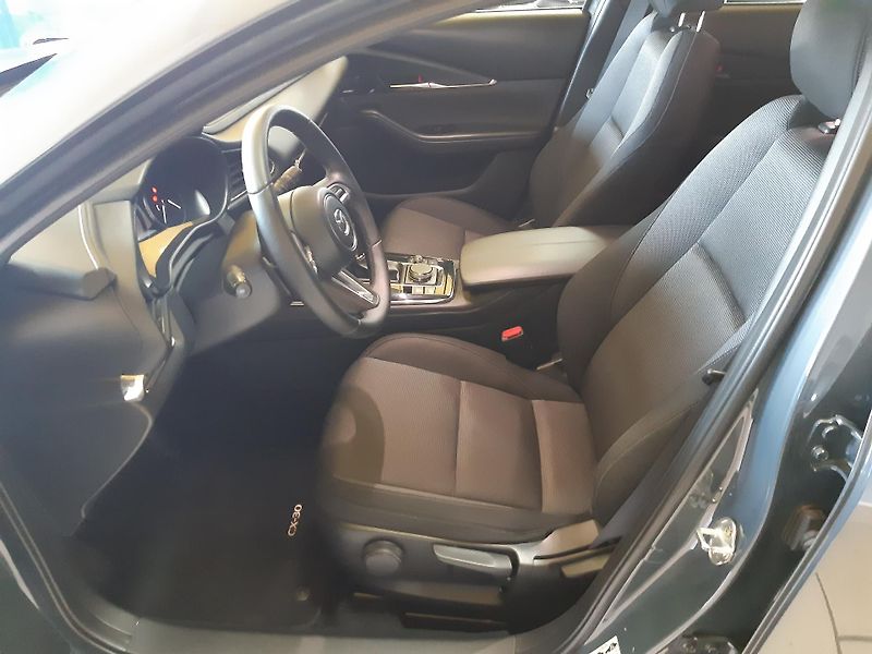 Mazda CX-30 2.0i e-SKYATIVE  X LED NAVI  - fotka 8 z 33