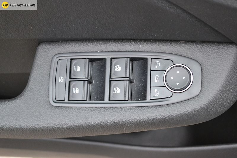 Renault Clio evolution TCe 90 - fotka 39 z 43
