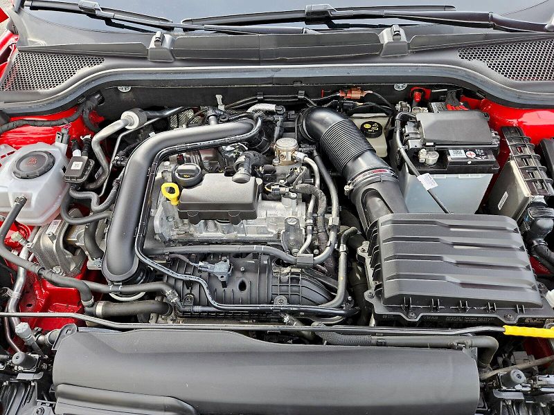 Škoda Kamiq (2021) STYLE Plus TSI 81/1.0 M6F - fotka 30 z 30