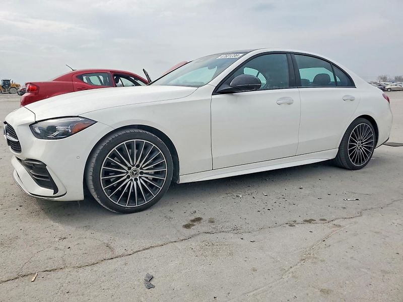 Mercedes-Benz Třídy C (2023) C 300  - fotka 1 z 11