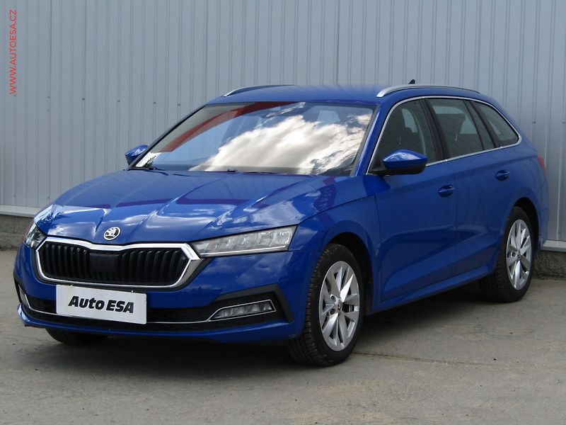 Škoda Octavia (2021) 1.5 TSi, Style - fotka 3 z 22