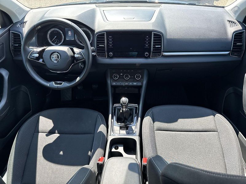 Škoda Karoq (2022) 1.0 TSI Ambition - fotka 5 z 32