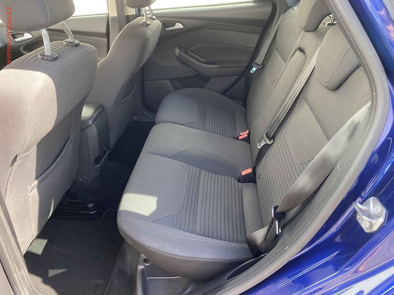Ford Focus (2016) 1.5 TDCi, ČR, Titanium - fotka 10 z 18