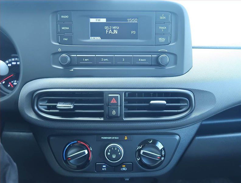 Hyundai i10 (2021) 1.0, Serv.kniha, Tempomat - fotka 12 z 15