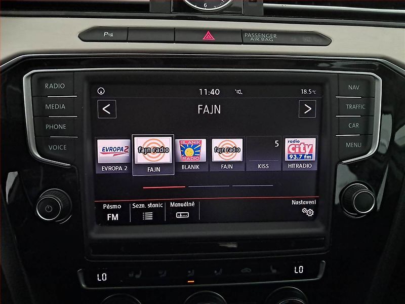 Volkswagen Passat (2015) Highline 2.0 TDI, Navi - fotka 13 z 20