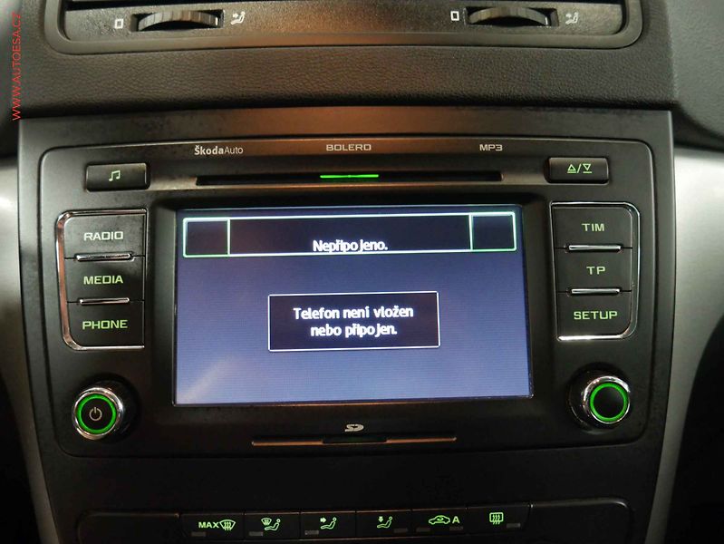 Škoda Yeti (2013) 1.6 TDi, xenon, autoAC - fotka 16 z 21