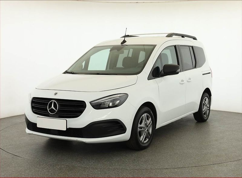 Mercedes-Benz Citan (2023) 110 CDI, 5Míst, ČR, 1Maj, DPH - fotka 2 z 17