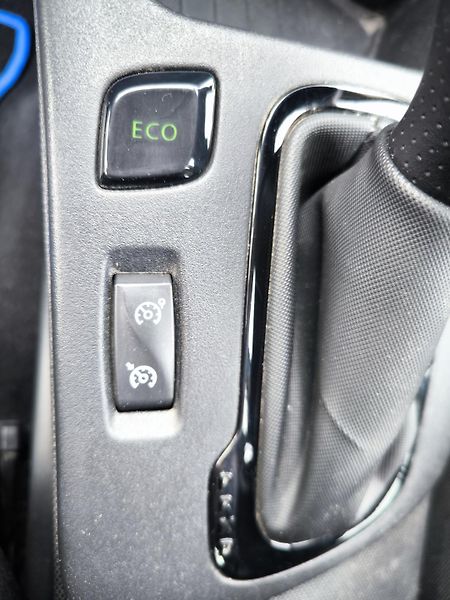 Renault ZOE 110 LIMITED Tep.čerpadlo 1 Maj - fotka 53 z 74