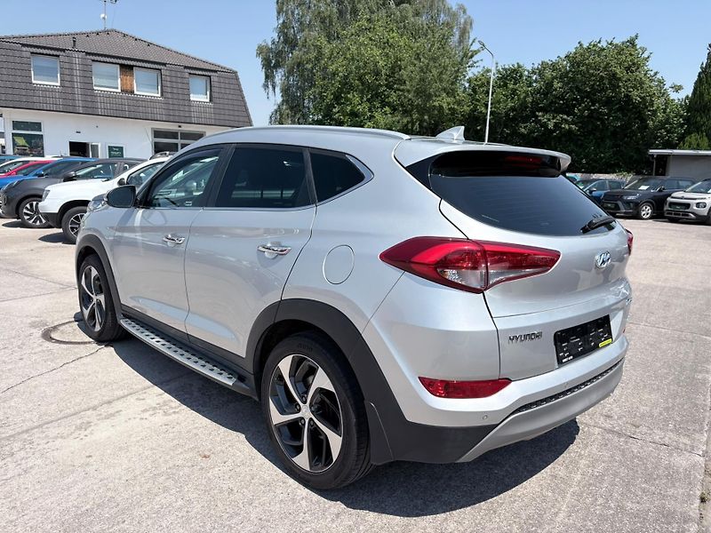 Hyundai Tucson - fotka 5 z 12