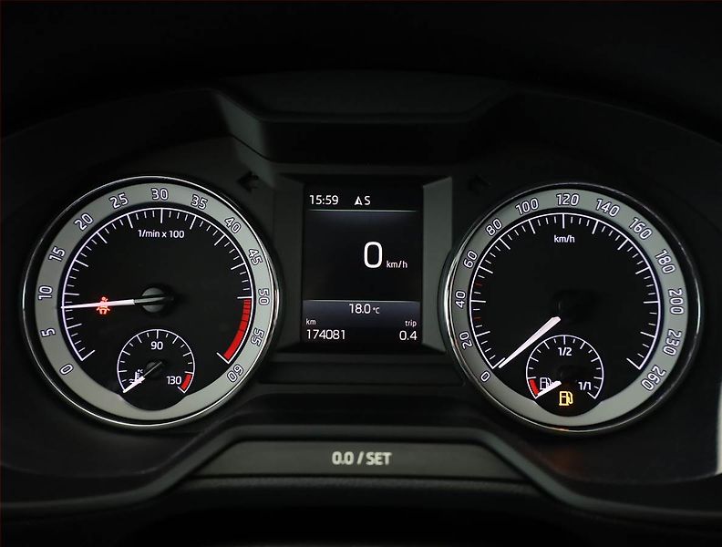 Škoda Octavia (2017) Style 2.0 TDI, Navi, Tempomat - fotka 9 z 20