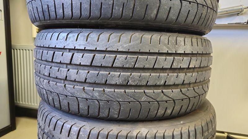 Ostatní Pneu Pirelli P Zero - fotka 3 z 8