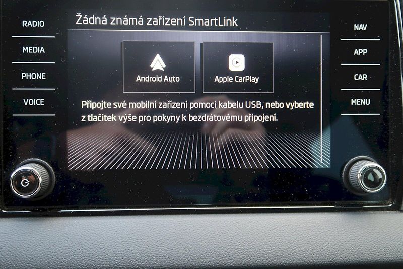 Škoda Karoq (2025) Top Selection 1.5 TSI 110 kW - fotka 8 z 28