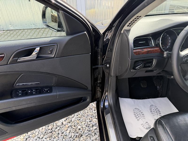 Škoda Superb 2.0TDi 170PS 6R 4x4 0% KOROZE! - fotka 96 z 157