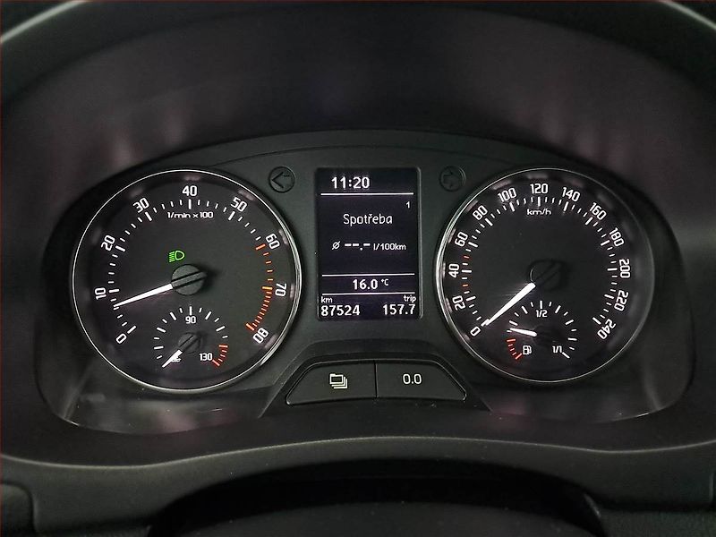 Škoda Roomster (2015) 1.2 TSI, Tempomat - fotka 11 z 20