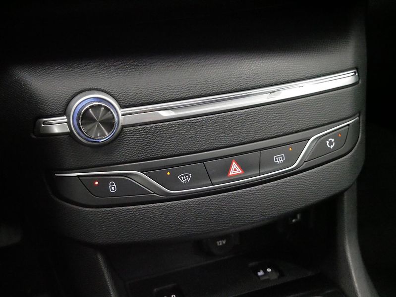 Peugeot 308 - fotka 25 z 30