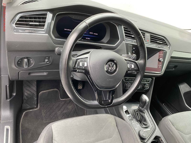 Volkswagen Tiguan Allspace (2019) 2.0 TDi 4X4, Highline, DSG - fotka 12 z 22
