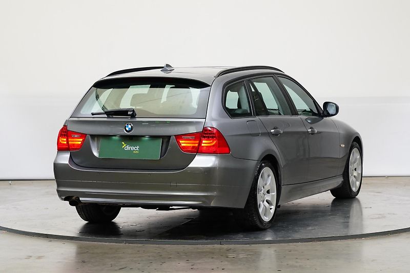 BMW Řada 3 - fotka 2 z 22