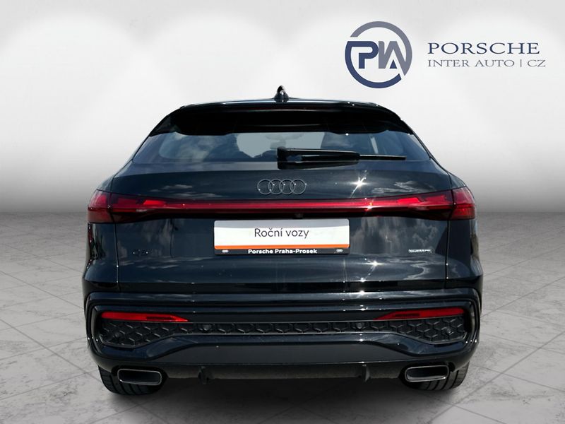 Audi Q5 (2026) SB e-hybrid quattro 220kW STR - fotka 5 z 24