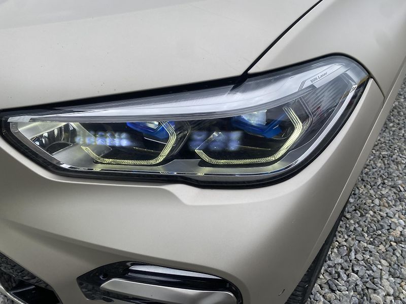 BMW X5 M50XD 4x4 400PS CZ DPH FULL 1A - fotka 79 z 171