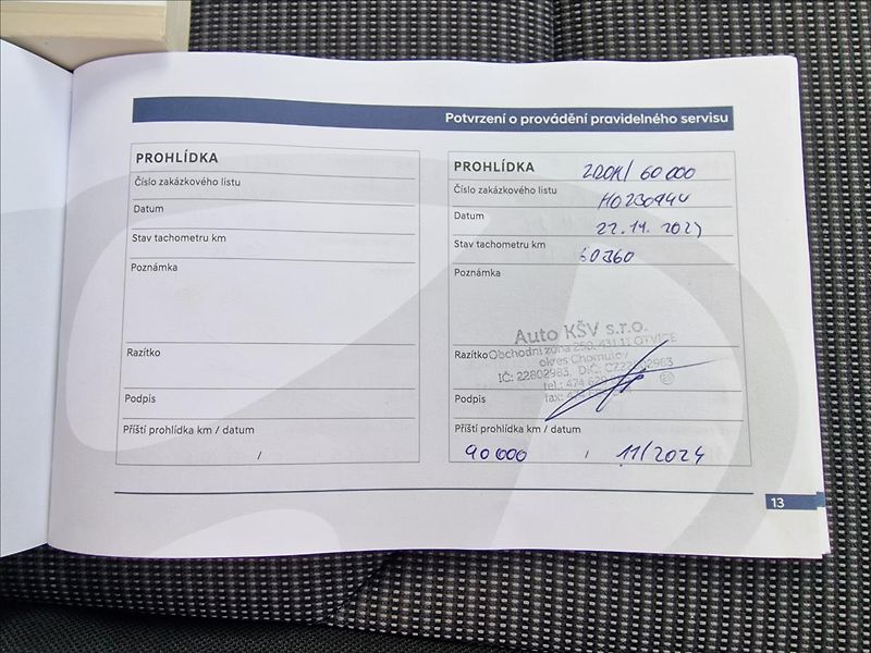 Hyundai i30 1.6 CRDi Comfort,ČR,1.Majitel - fotka 47 z 49