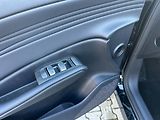 Omoda 7 1.5T PHEV Premium, AT, SKLADEM - náhled 9