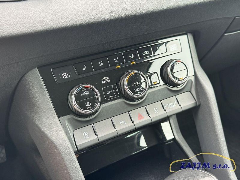 Škoda Karoq Style 2.0TDI 110kw 4x4 DSG - fotka 27 z 56