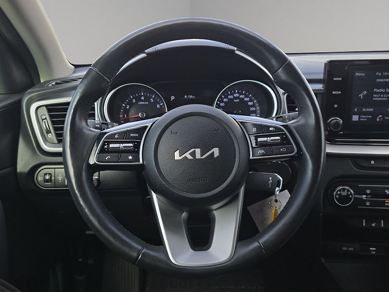 Kia Ceed (2022) Spin 1.5T-GDi 117kW A/T, Serv. - fotka 10 z 25
